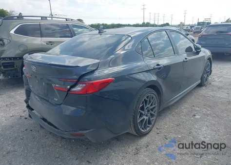 2025 Toyota Camry Se z USA, uszkodzony, nr VIN 4T1DAACK0SU053211